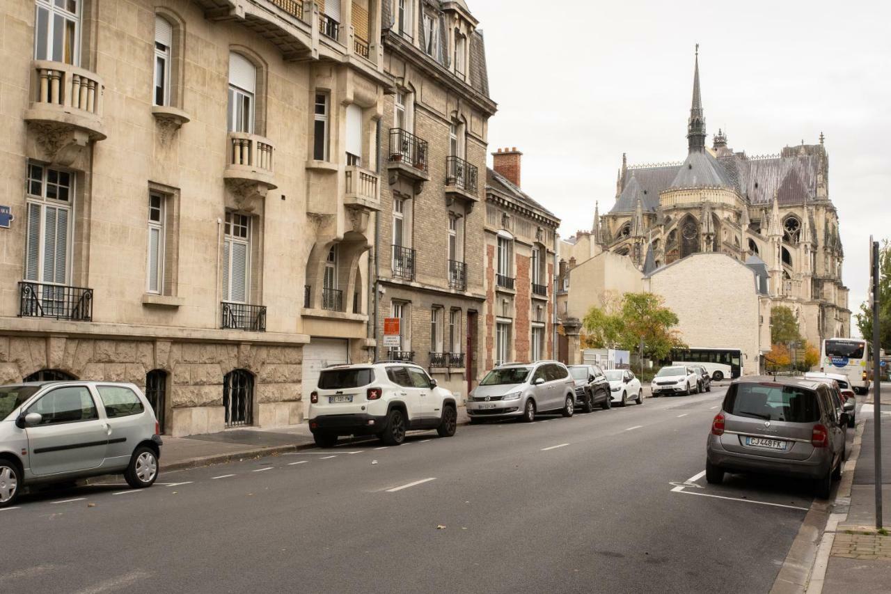 Appartement Au Pied De La Cathedrale Reims Ngoại thất bức ảnh